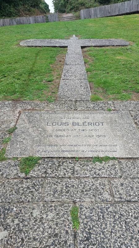 Blériot Memorial - Image 2