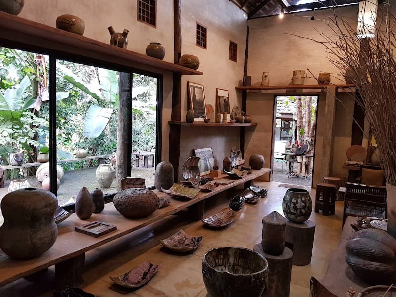 Doy Din Dang Pottery เครื่องปั้นดินเผาดอยดินแดง - Image 1
