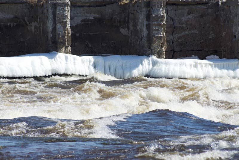 Ruins Wave - Image 2