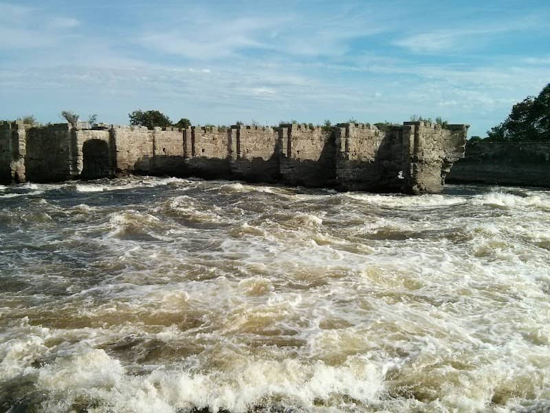 Ruins Wave - Image 1