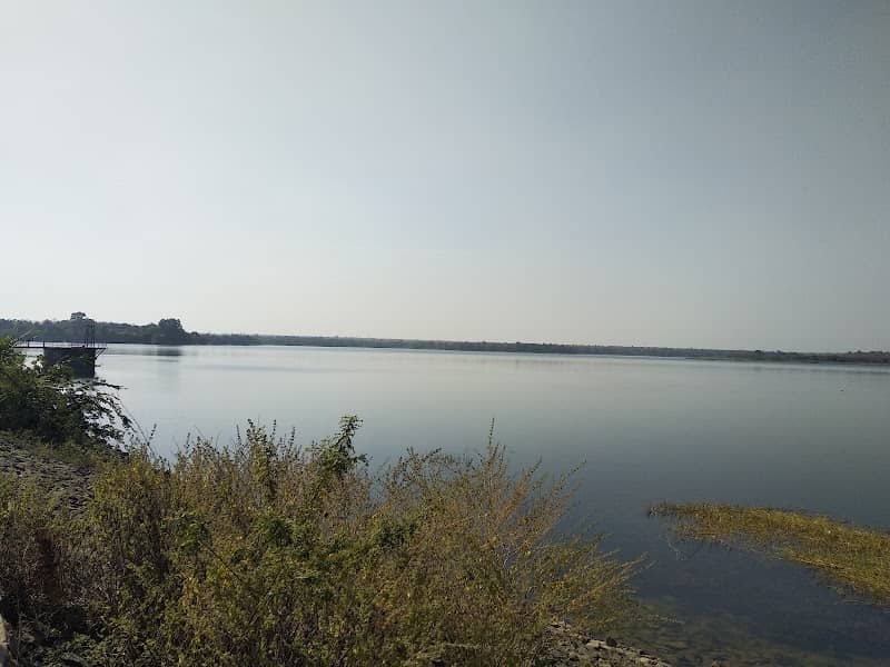 Gorewada Lake and Dam - Image 1
