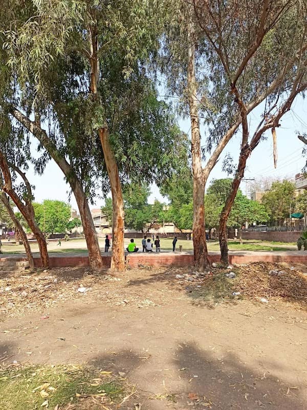 Sultania Park - Image 1