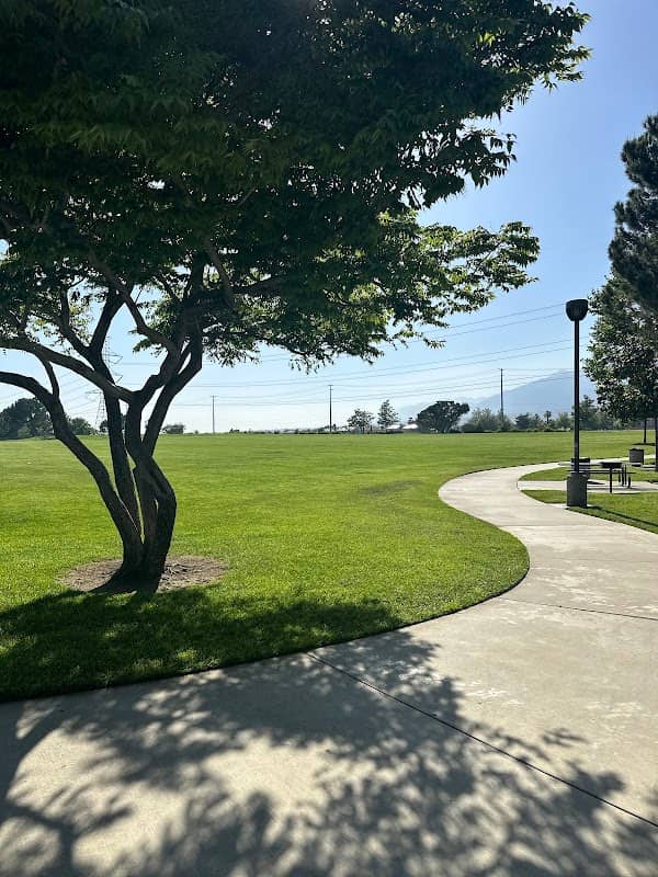 Rosena Park East - Image 5