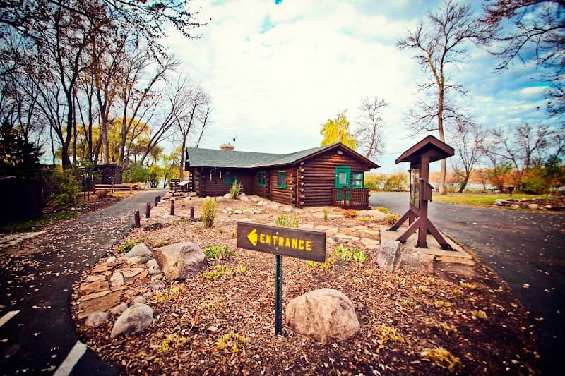 Eden Prairie Outdoor Center - Image 2