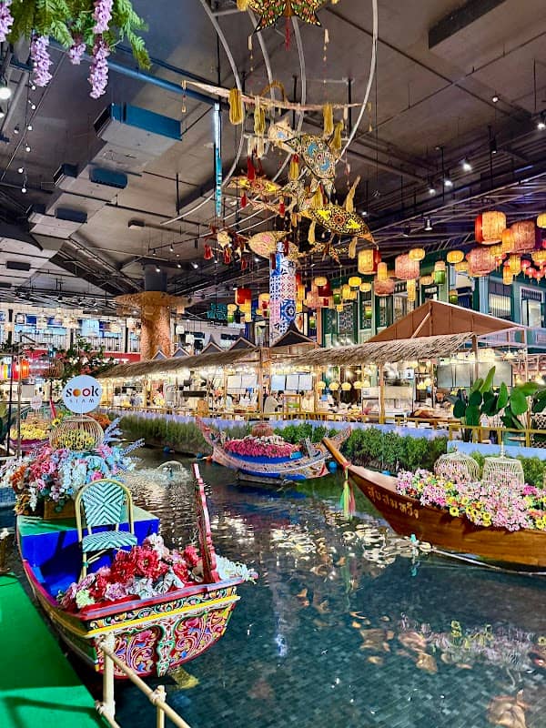 Hop On Hop Off STOP No.14 - ICONSIAM (Sightseeing tour by Elephant Bus Tours) - Image 2