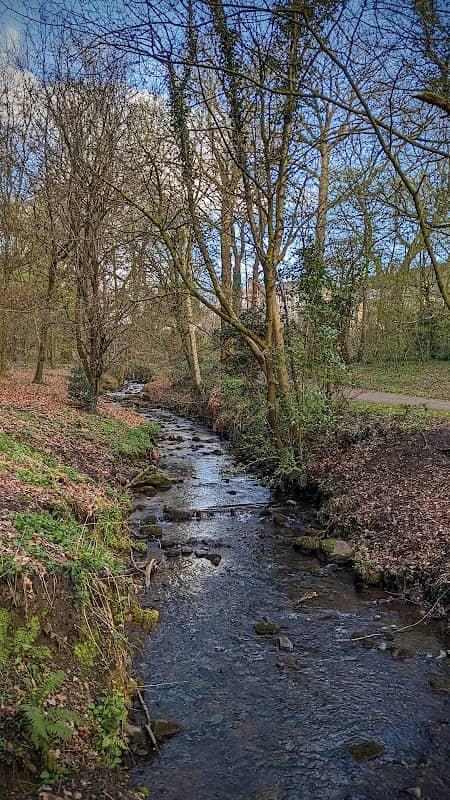 Lusset Glen - Image 1