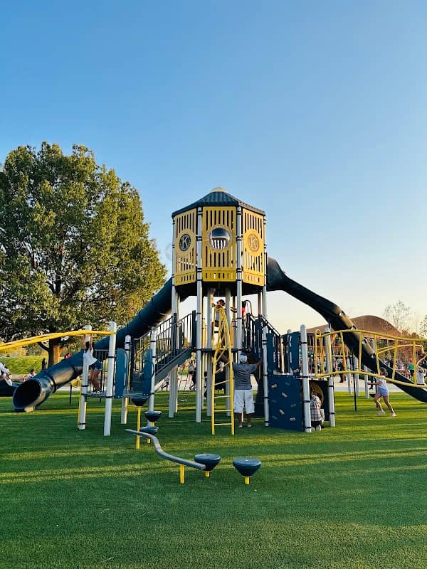Luther George Park/Grove Street Park - Image 2
