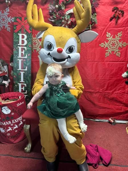County Line Christmas - Image 2