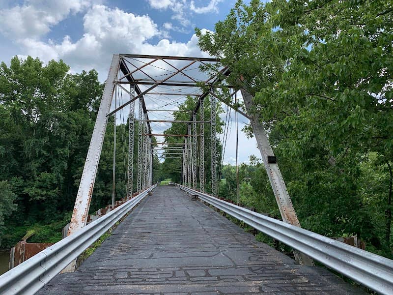 Deep River Camelback Bridge - Image 1