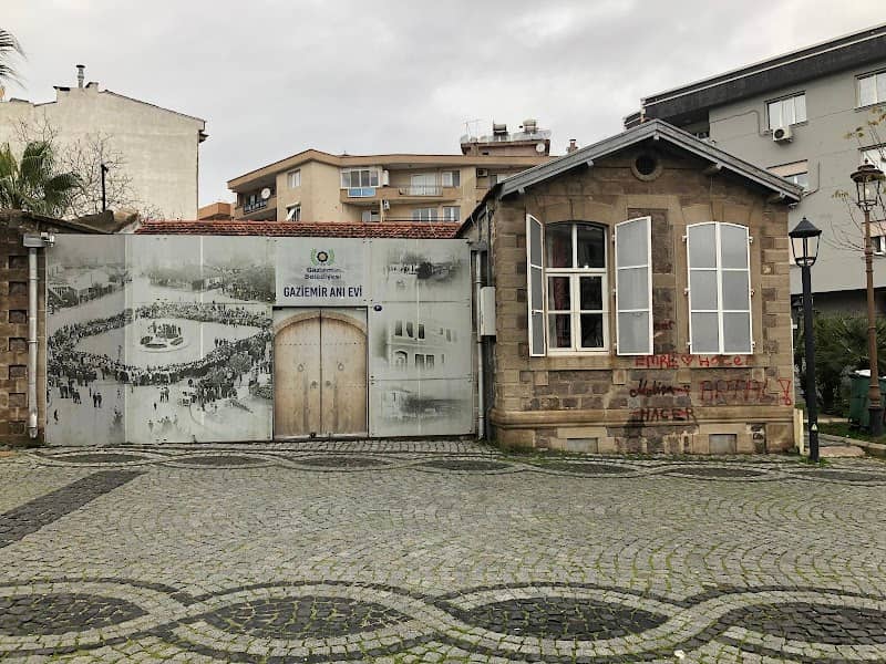 Seydiköy Gaziemir Anı Evi - Image 1
