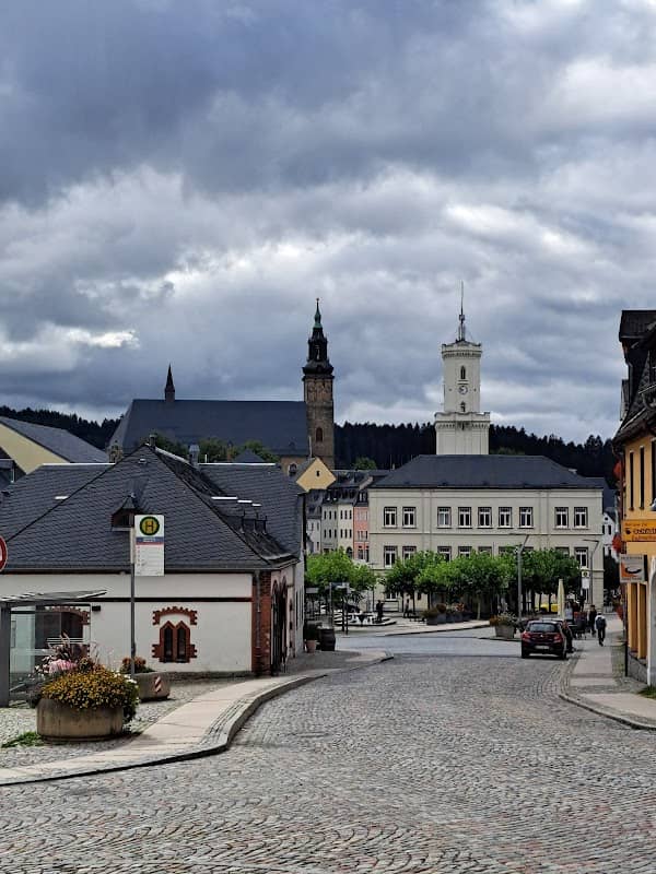 Schneeberg Park - Image 1