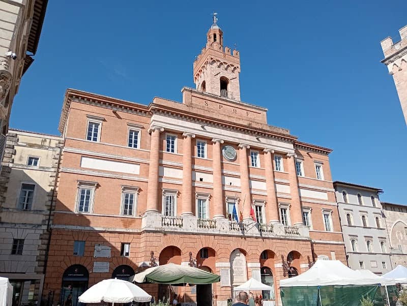 Foligno Centro Storico - Image 2