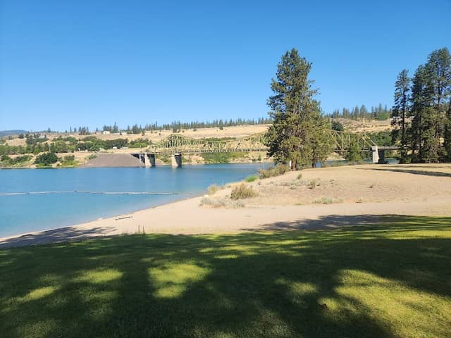 Fort Spokane Picnic Area & Beach - Image 1