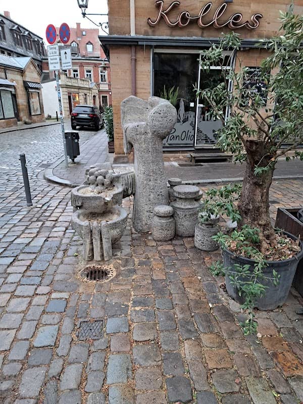 Brunnen am Waagplatz - Image 1
