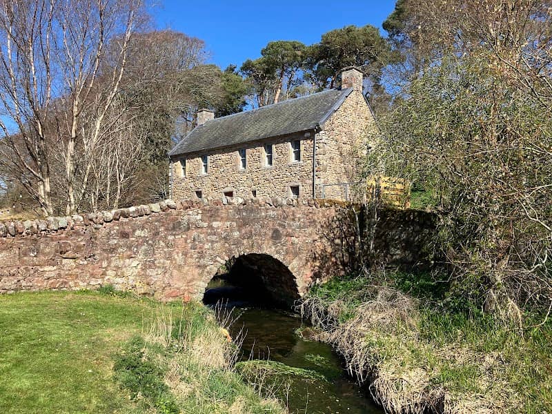 Biggar Burnbraes Park - Image 2