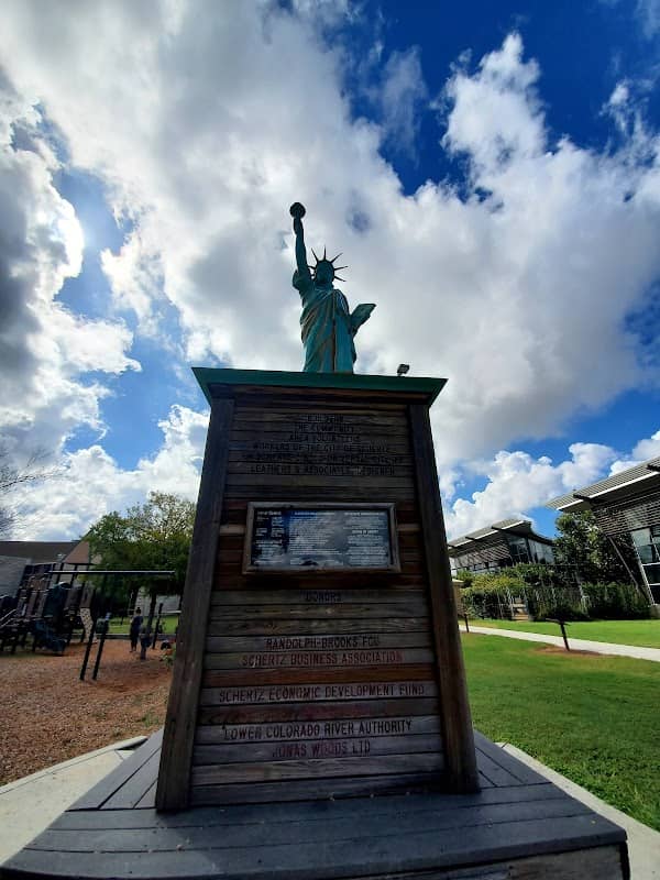 Schertz Library Park - Image 2