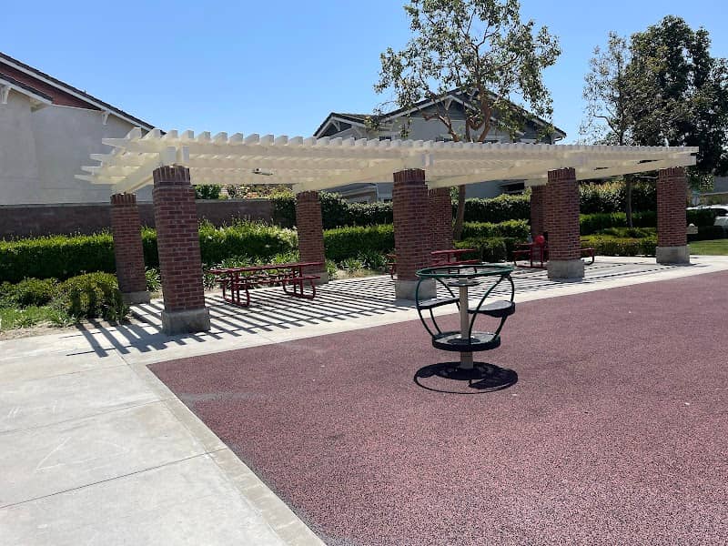 Secret Garden Park - Image 2