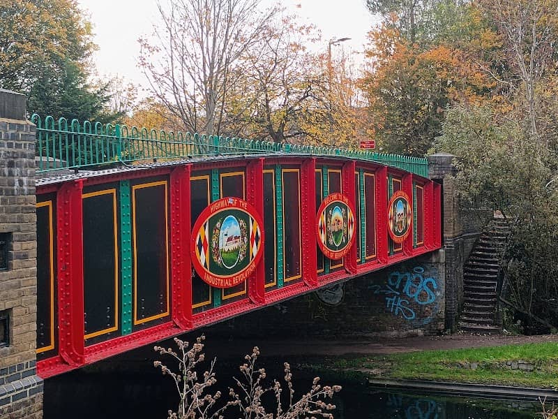 Grand Union Canal - Image 1