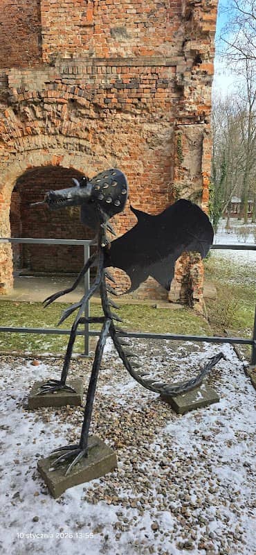 Smok w Zespole Pałacowo-Parkowym - Image 1