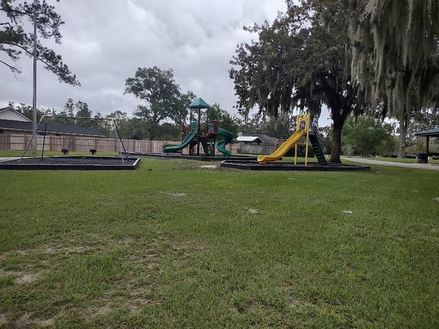 Foxridge Park - Image 1