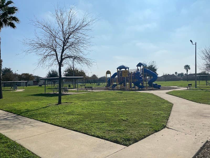 Escandon City/School Park - Image 3