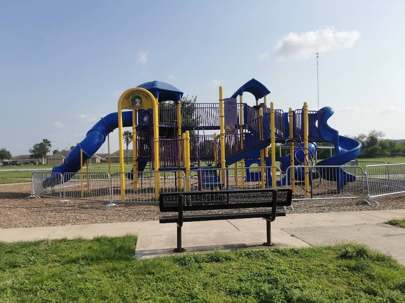 Escandon City/School Park - Image 1