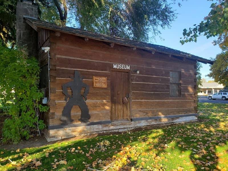 Pioneer Park - Image 1