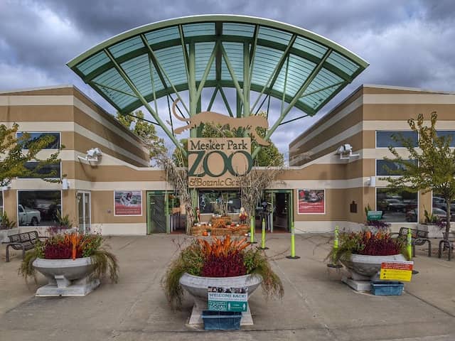 Mesker Park Zoo - Image 1