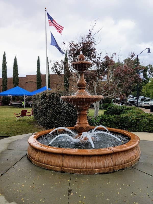 Centennial Park - Image 1