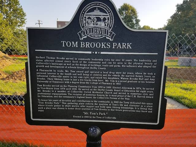 Tom Brooks Park - Image 1