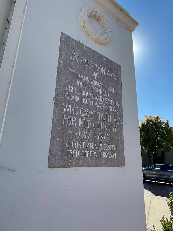Saratoga Memorial Arch - Image 1