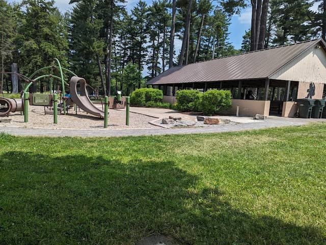 Island Park - Image 1
