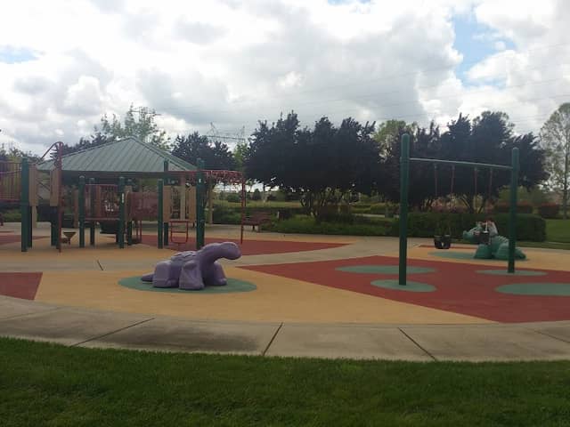 Mary Hull Lewis Park - Image 1