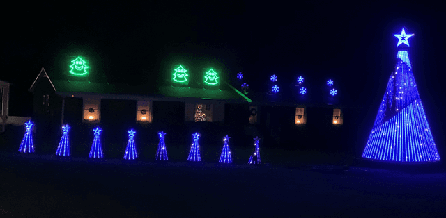 Cox Family Christmas - Image 1