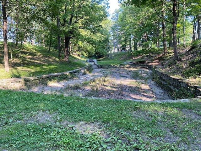 Allen Park - Image 1