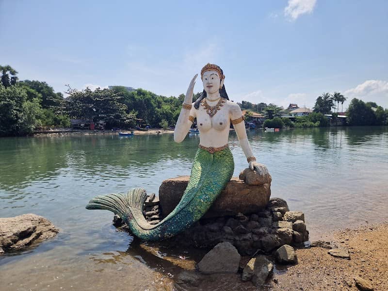 Mermaid Statue - Image 1