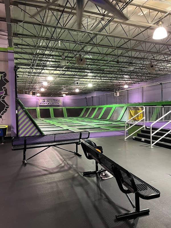 Extreme Air Niles Trampoline Park - Image 1