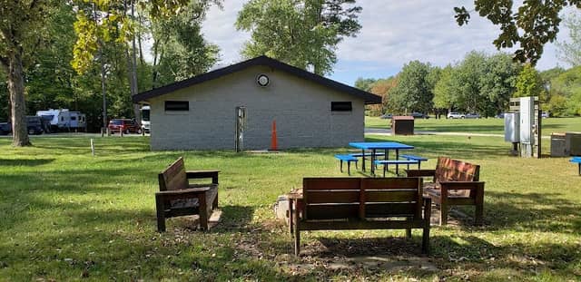 Scott Air Force Base FamCamp - Image 1