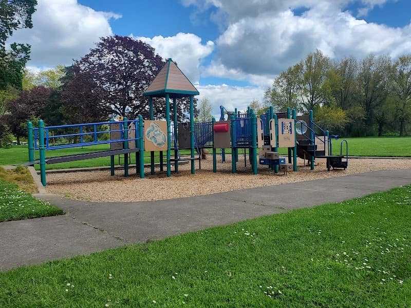 Timber Linn Memorial Park - Image 1
