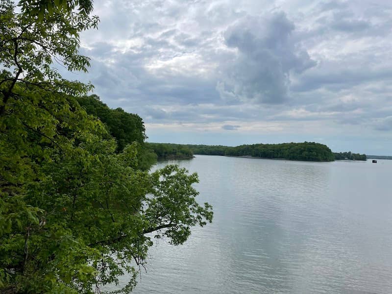 Canal Loop Trailhead at Kentucky Lake Scenic Drive - Image 2