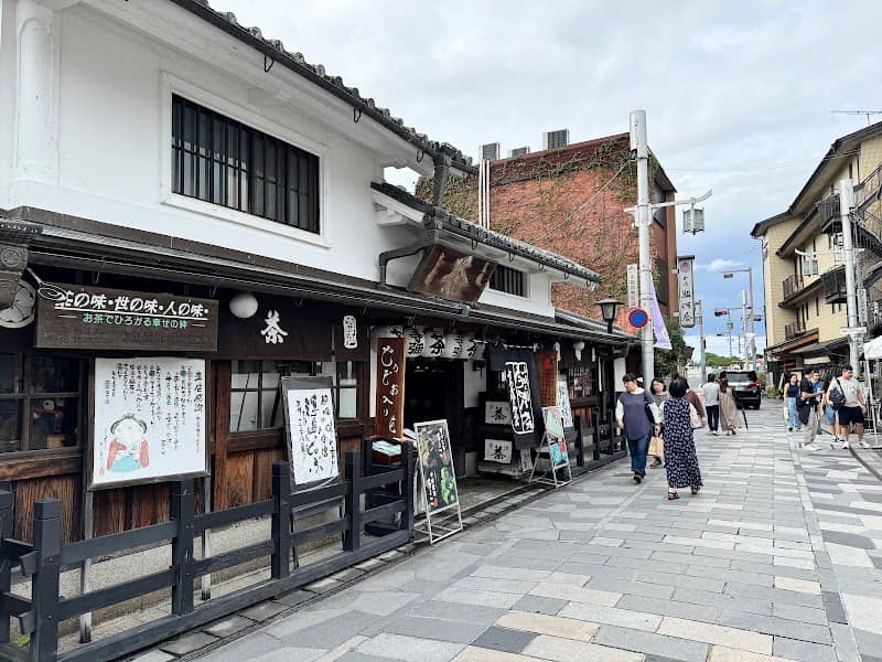 Byodo-in Omotesando - Image 1