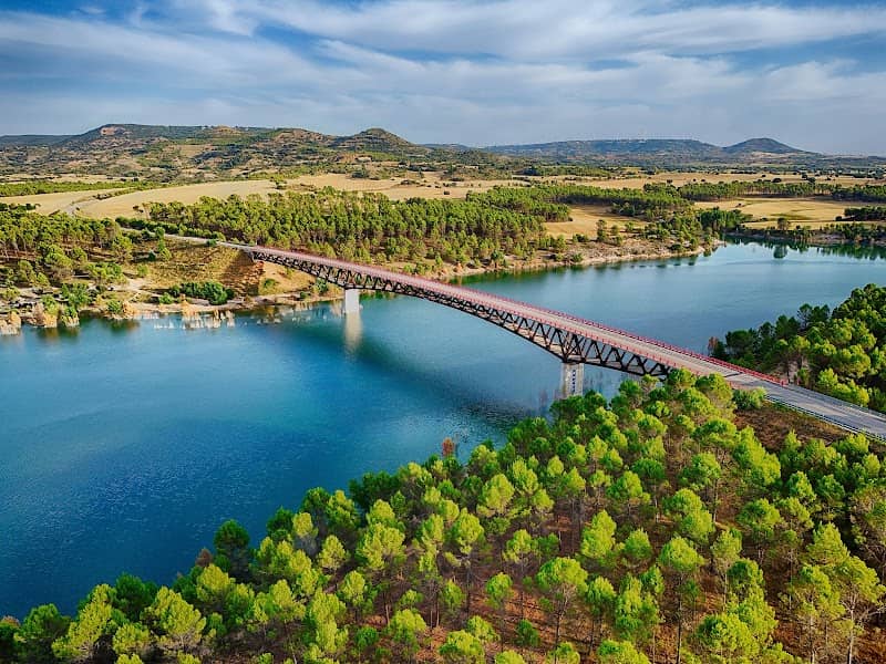 Puente sobre embalse de Buendía - Image 1