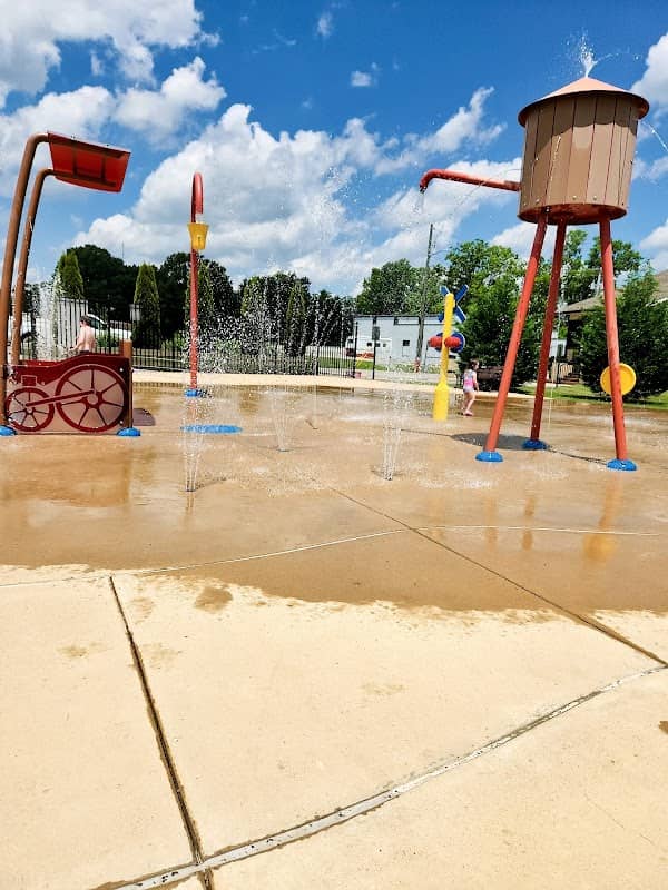 McKenzie Station Splash Pad Park - Image 1