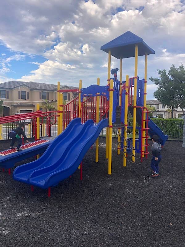 Tot Park - Image 1