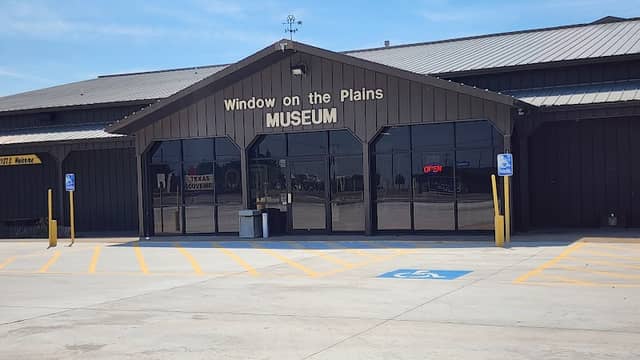 Window on the Plains Museum - Image 1