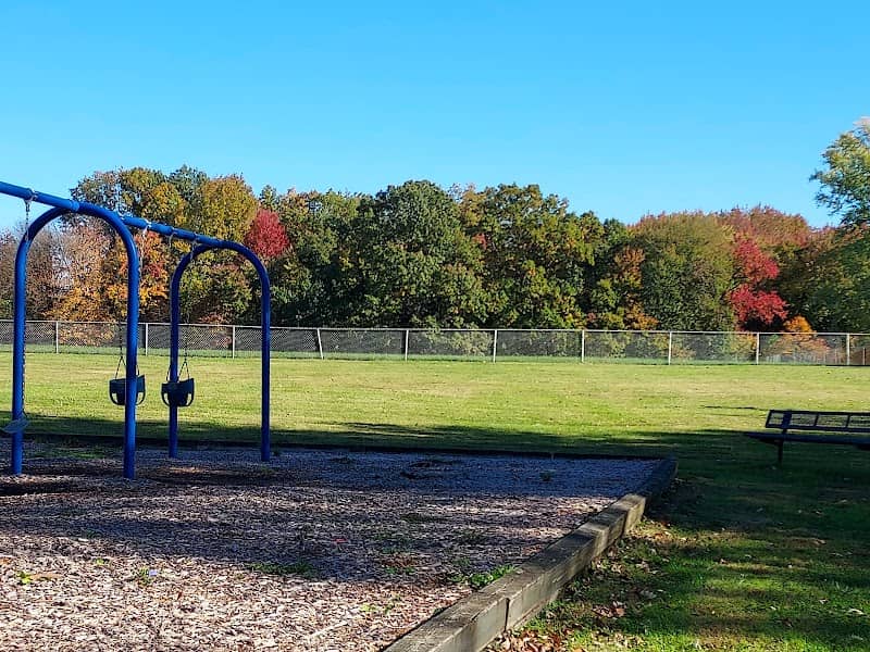 Vilone Park - Image 1