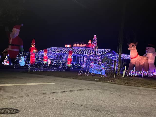 Robinall Drive Christmas Lights - Image 1