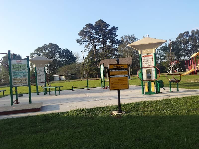 Hide A Way Park - Image 1