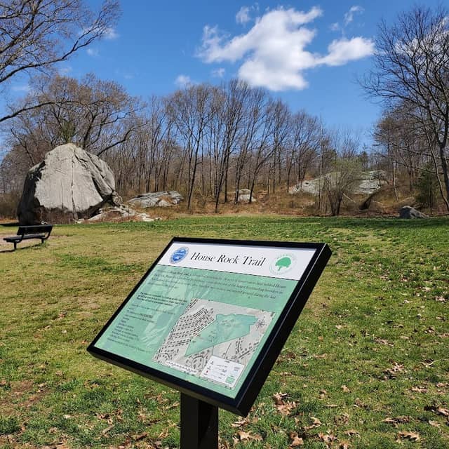 House Rock Park - Image 2
