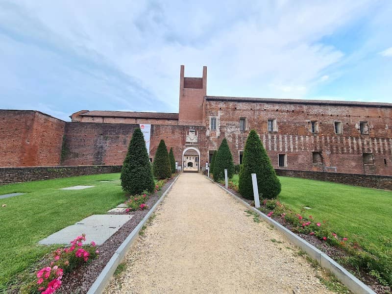 Castello di Novara - Image 2